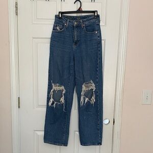 Women’s Straight Leg Baggy Jeans